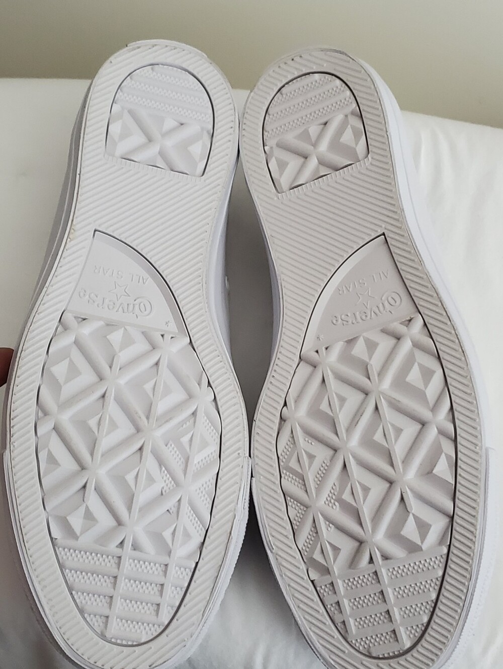 Converse Women's Low Top Leather Sneakers - White - Picture 4 of 7